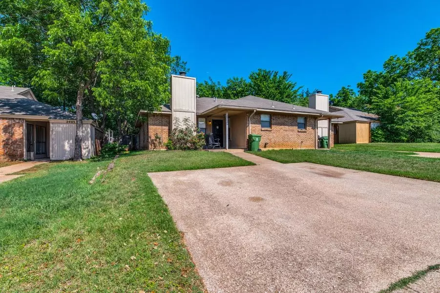 2405 Windy Pine Lane, Arlington, TX 76015