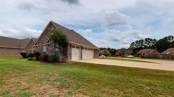 Shreveport, LA 71106,9345 Briarcrest