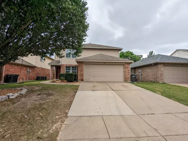 9769 Stoney Bridge Road, Fort Worth, TX 76108