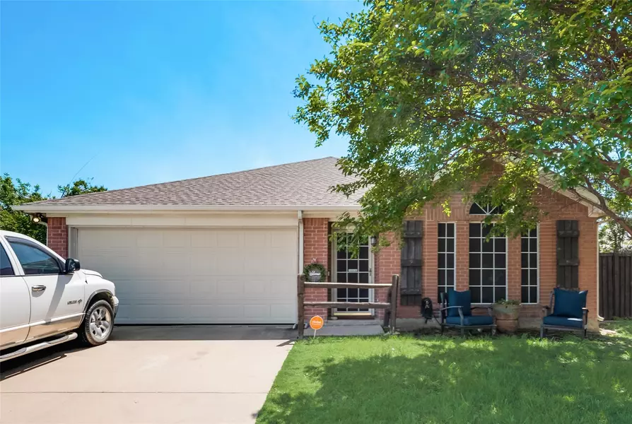 1310 Misty Drive, Midlothian, TX 76065