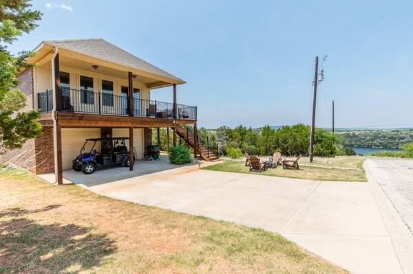 196 Harbour Town Drive, Graford, TX 76449