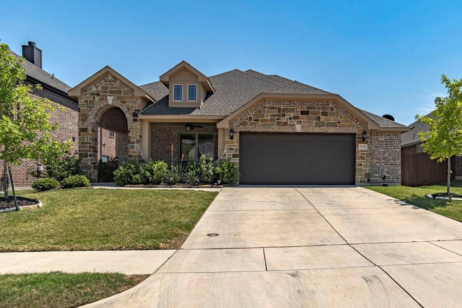 550 Lily Street, Crowley, TX 76036