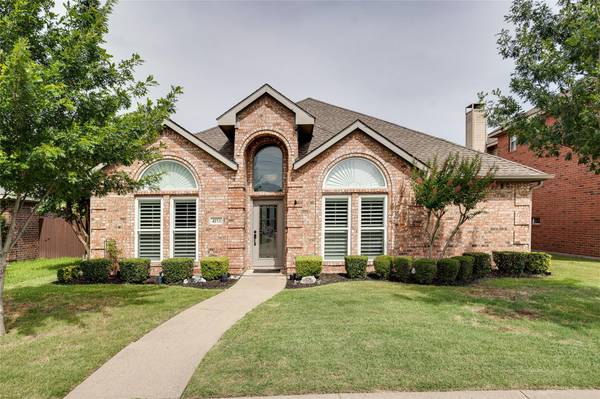 4153 Creekmeadow Drive, Carrollton, TX 75010