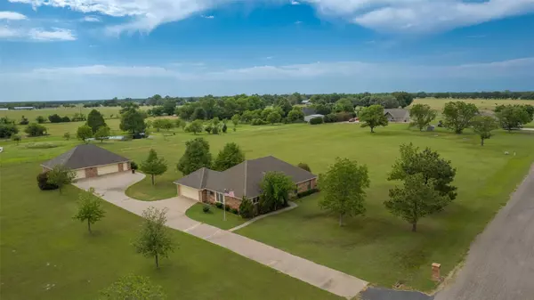 104 Hickory Grove Road, Cooper, TX 75432