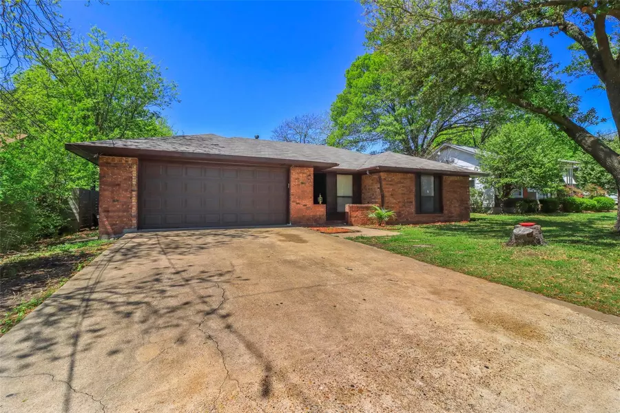 117 N Stewart Avenue, Lancaster, TX 75146