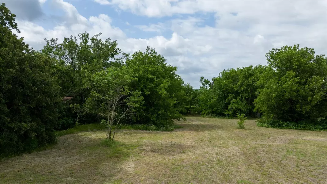 217 Sanders Road, Denton, TX 76210