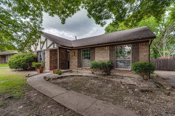 631 Truman Court, Duncanville, TX 75137