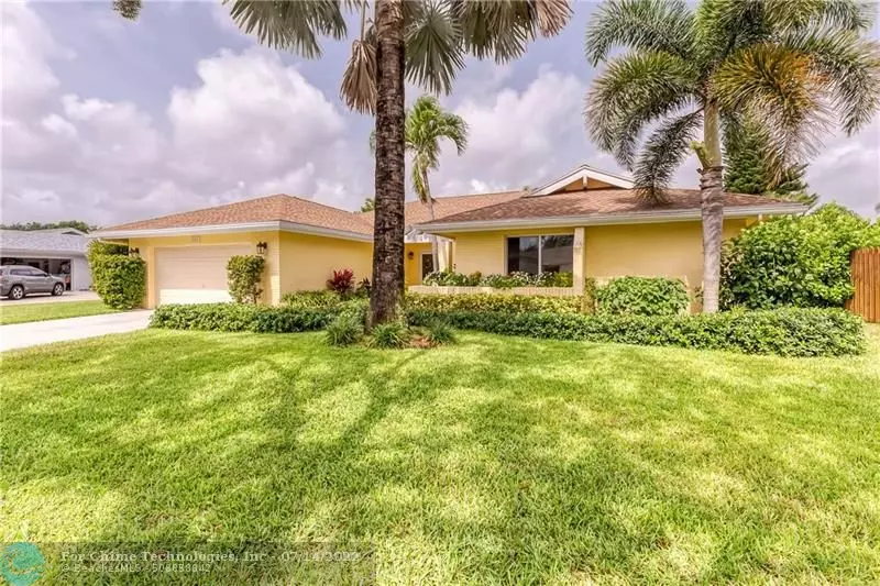 3089 NW 26th Ave, Boca Raton, FL 33434