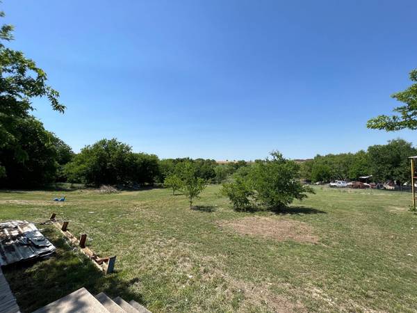 8823 Cartwright Drive, Cresson, TX 76035