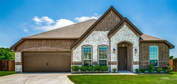 619 Ranchwood Drive, Justin, TX 76247