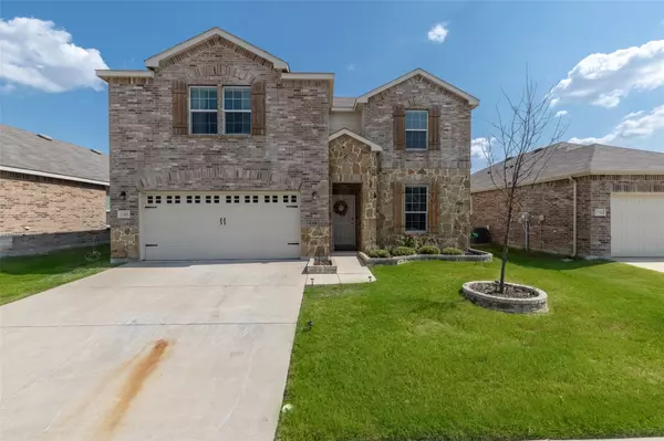 2340 Bermont Red Lane, Fort Worth, TX 76131