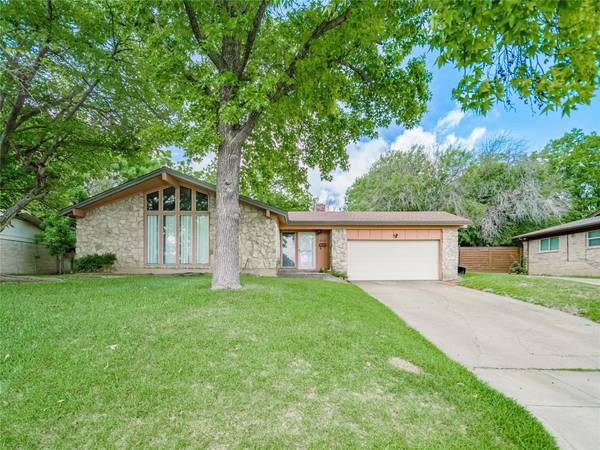 4625 Ridgemont Road, Haltom City, TX 76117