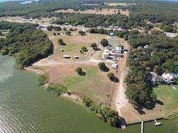 705 Lakeland Drive, West Tawakoni, TX 75474