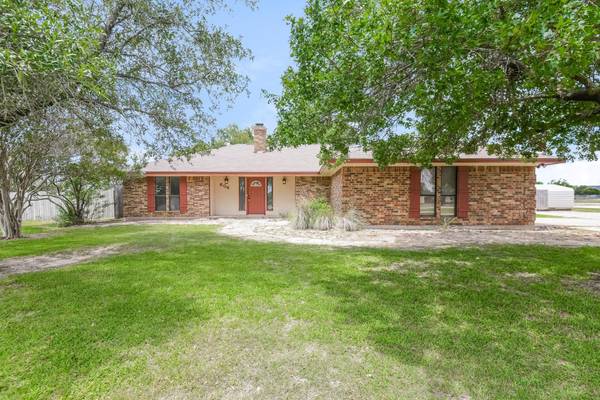 604 Deer Pond Drive, Willow Park, TX 76087