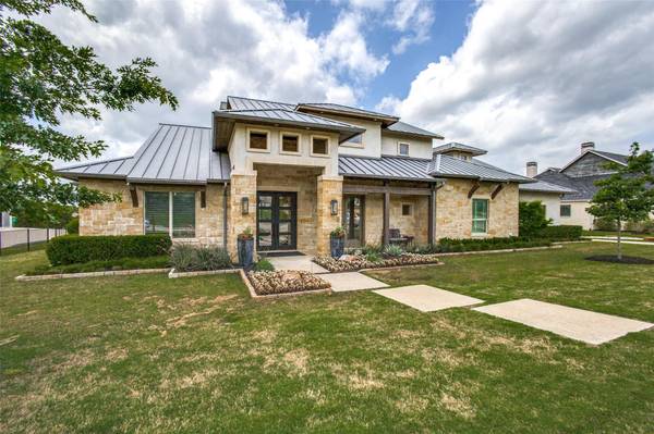 233 Bristol Court, Heath, TX 75032