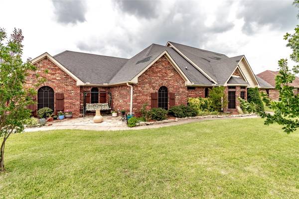 10229 Highland Prairie Lane, Forney, TX 75126