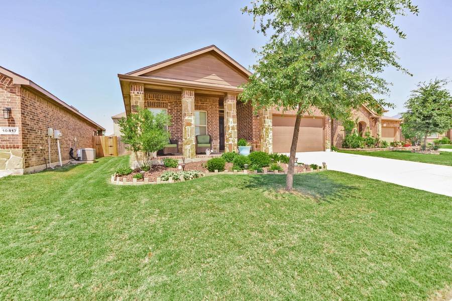 10821 Ersebrook Court, Fort Worth, TX 76052