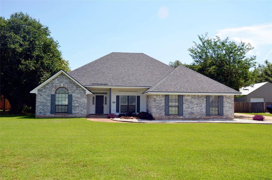 354 Hunters Hollow Drive, Bossier City, LA 71111