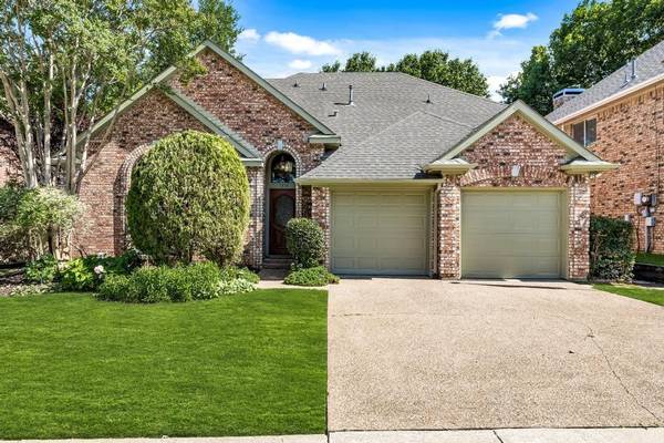 3808 Periwinkle Street, Bedford, TX 76021