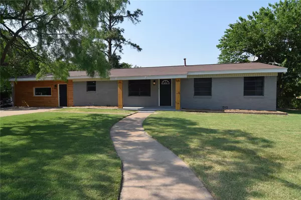 515 NE 7th Street, Mineral Wells, TX 76067