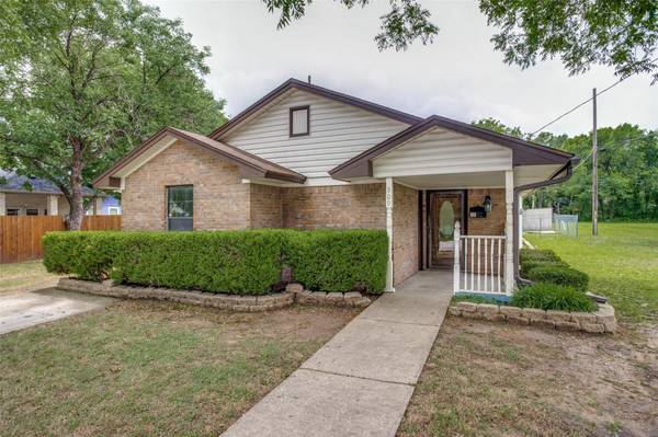 309 W White Avenue, Mckinney, TX 75069