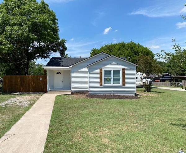 5700 Calloway Street, Sansom Park, TX 76114