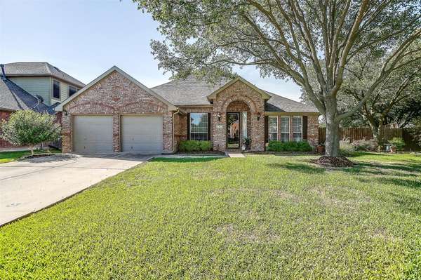 7 Macan Court, Mansfield, TX 76063