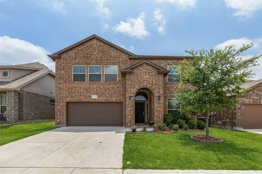 15716 Buffalo Nickel Drive, Fort Worth, TX 76177