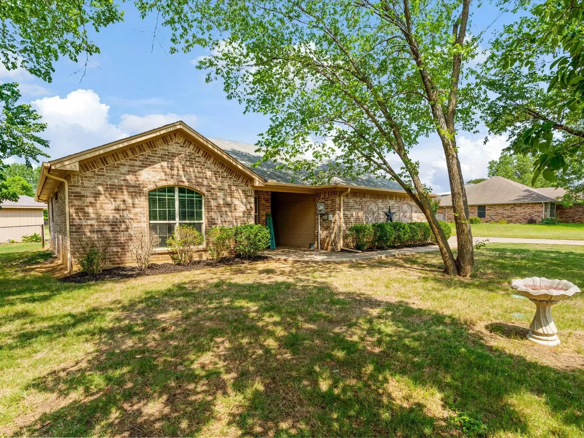 Burleson, TX 76028,2641 Shadow Ridge Drive