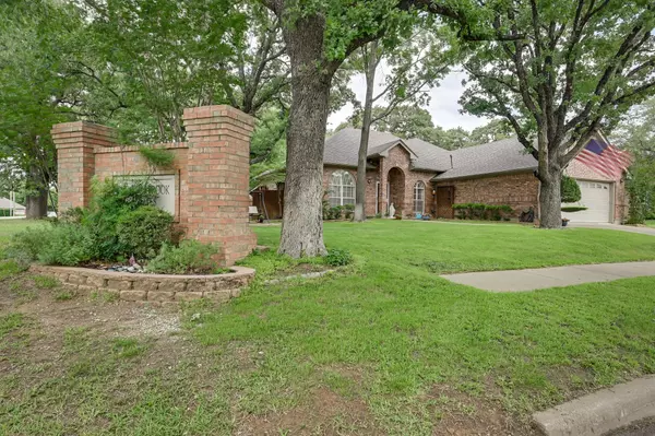 Arlington, TX 76001,3615 Heatherbrook Drive