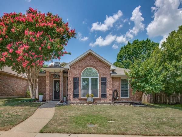 1706 Shady Creek Drive, Lewisville, TX 75067