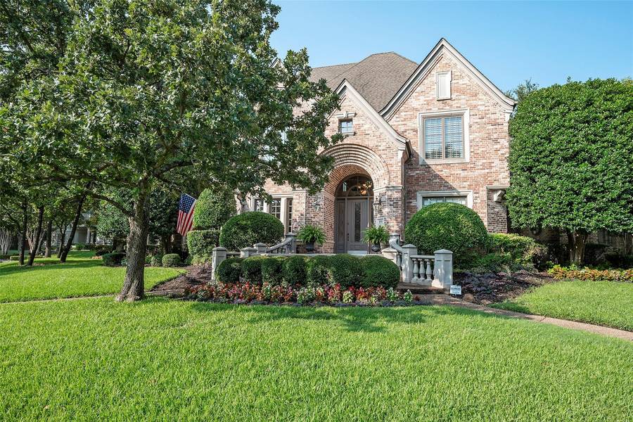 800 Carriage Court, Southlake, TX 76092