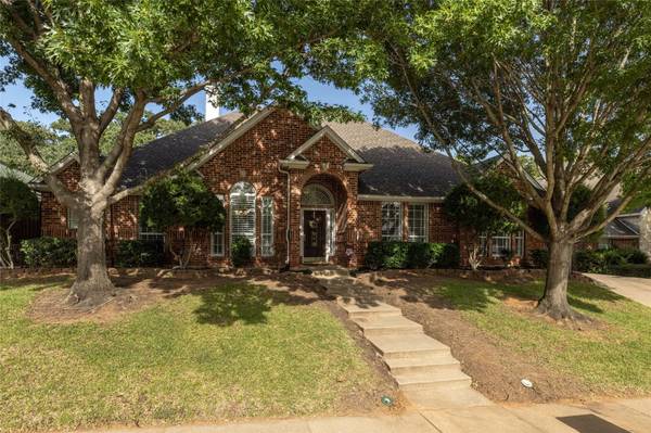 8408 Havenwood Drive, North Richland Hills, TX 76182