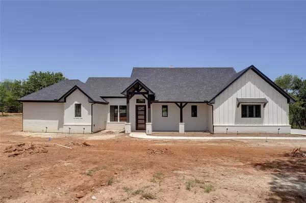 1057 RESOLUTE Road, Millsap, TX 76066