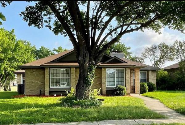 7613 Rice Drive, Rowlett, TX 75088