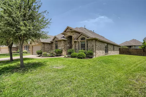 9524 Drovers View Trail, Fort Worth, TX 76131