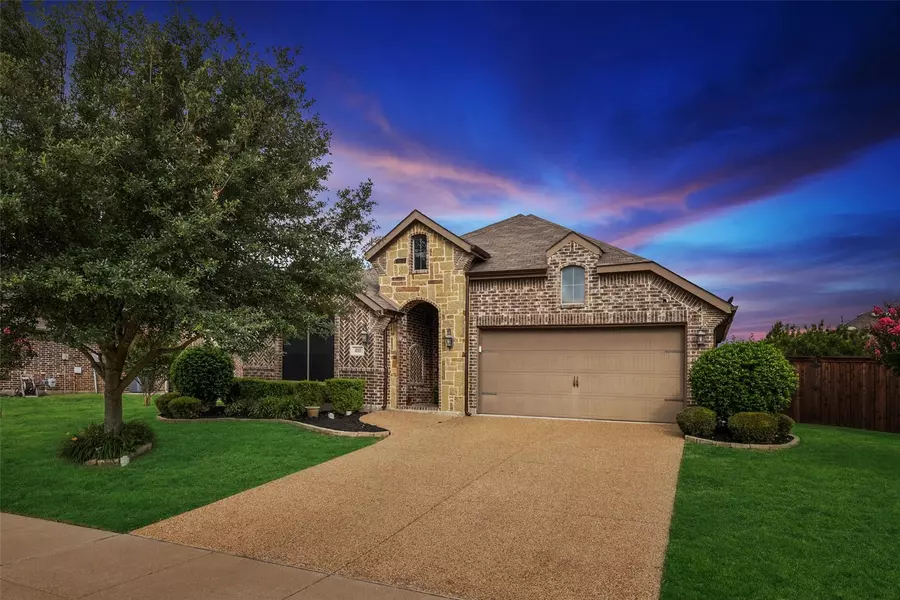 410 Elmcrest Court, Forney, TX 75126