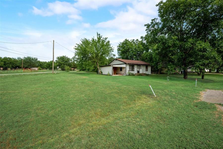 601 S Spears Street, Alvarado, TX 76009