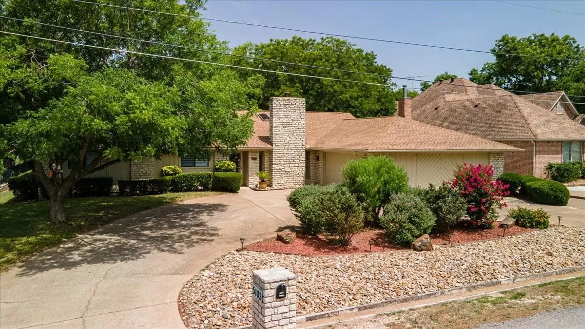 Granbury, TX 76049,5103 Bueno Drive