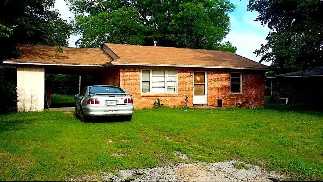 619 Grayson Street, Pottsboro, TX 75076