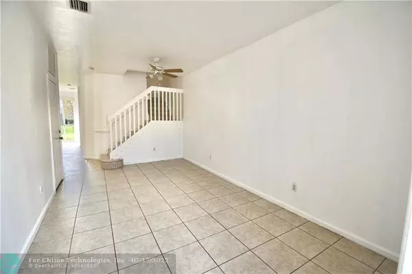 Homestead, FL 33033,560 NE 21st Ter  #560