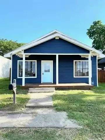 205 E Grove Street, Kaufman, TX 75142