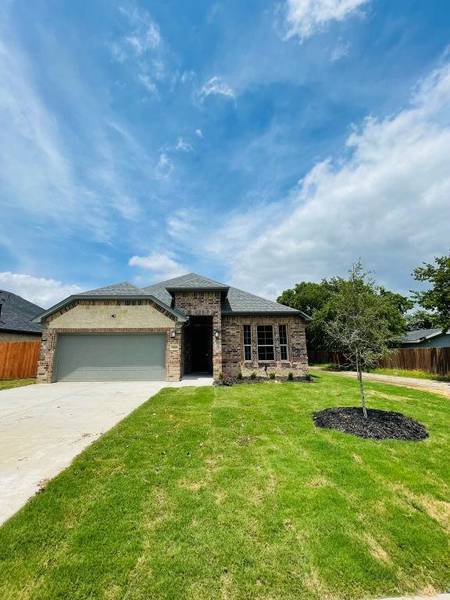 3359 BOWLES Street, Grand Prairie, TX 75050