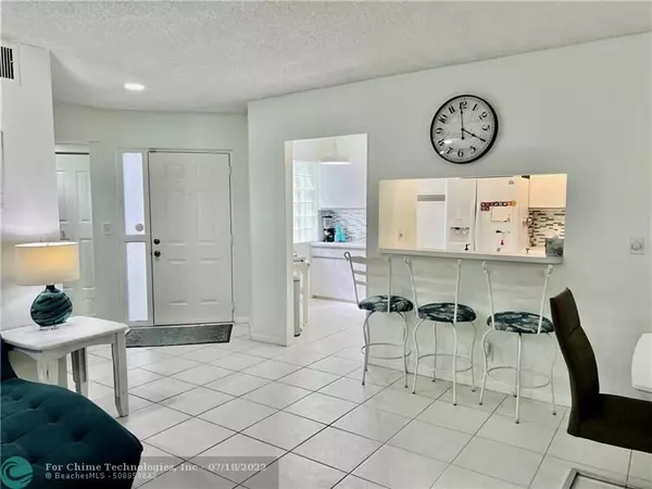 Boynton Beach, FL 33437,5406 Venetia Ct  ##A