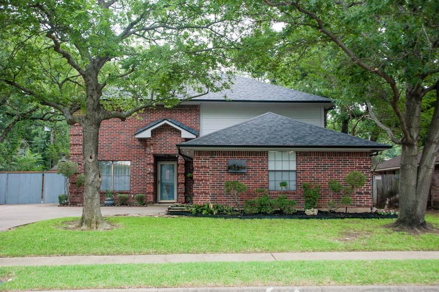 4804 Andalusia Trail, Arlington, TX 76017