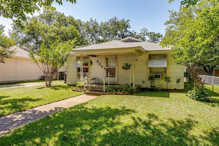 406 Poindexter Avenue, Cleburne, TX 76033