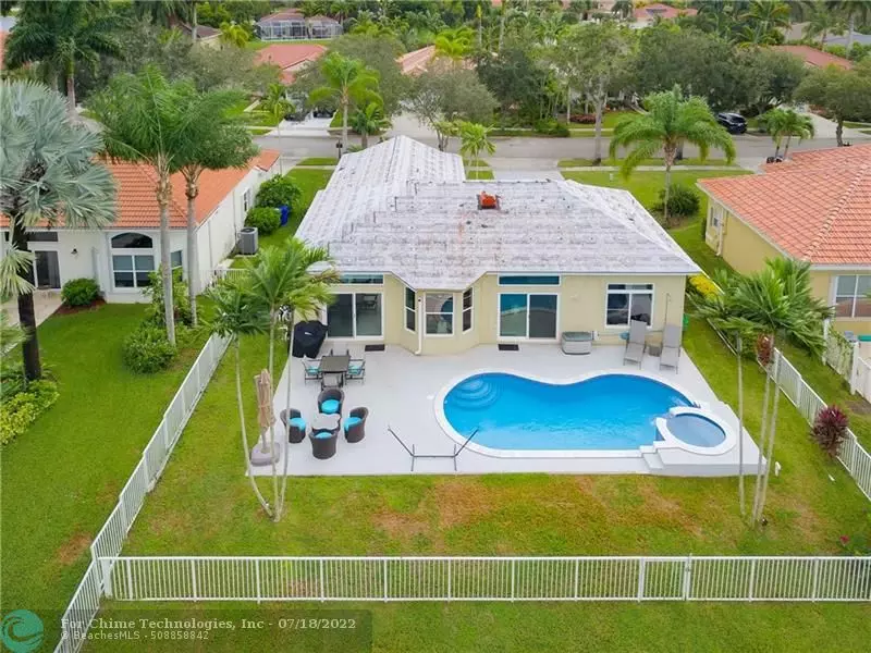 2322 NW 186th Ave, Pembroke Pines, FL 33029