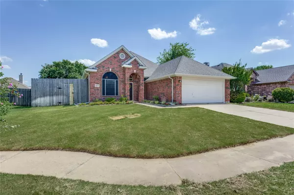 Corinth, TX 76208,4412 SHADOW OAK Drive