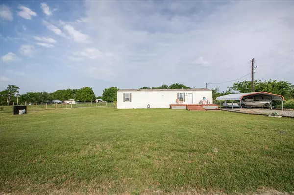 Van Alstyne, TX 75495,635 Fielder Road