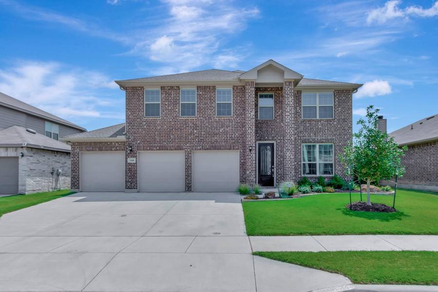 7608 Boat Wind Road, Fort Worth, TX 76179